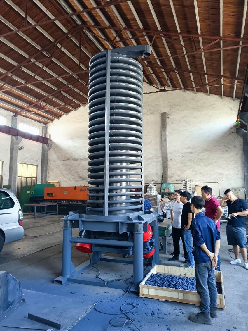 垂直振动提升机原理